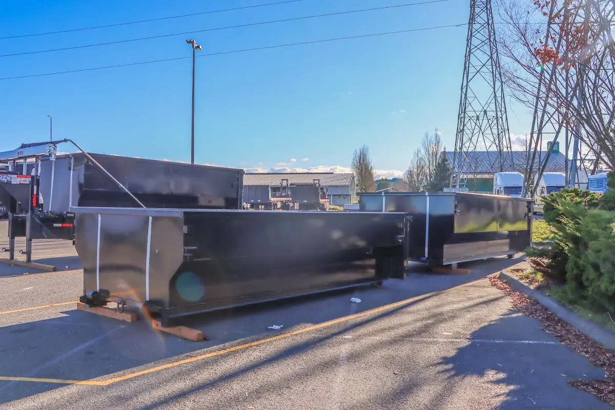 Professional dumpster rental and junk removal service in De Soto